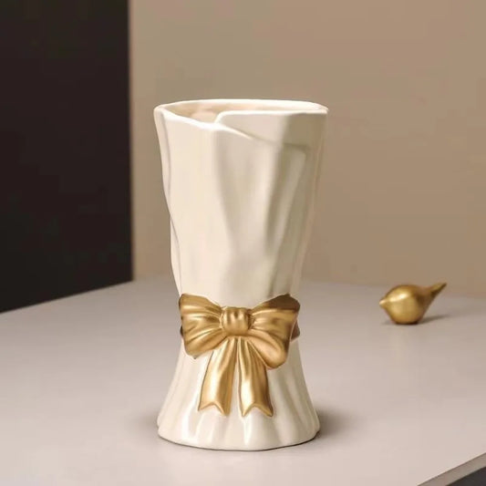 Bow vase, white vase